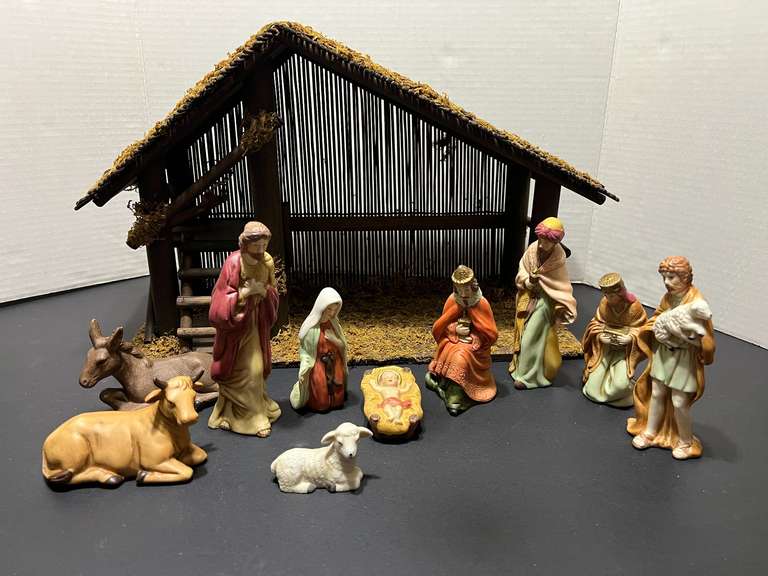 BR1…Lovely nativity set with ceramic figurines, see pictures for details. image