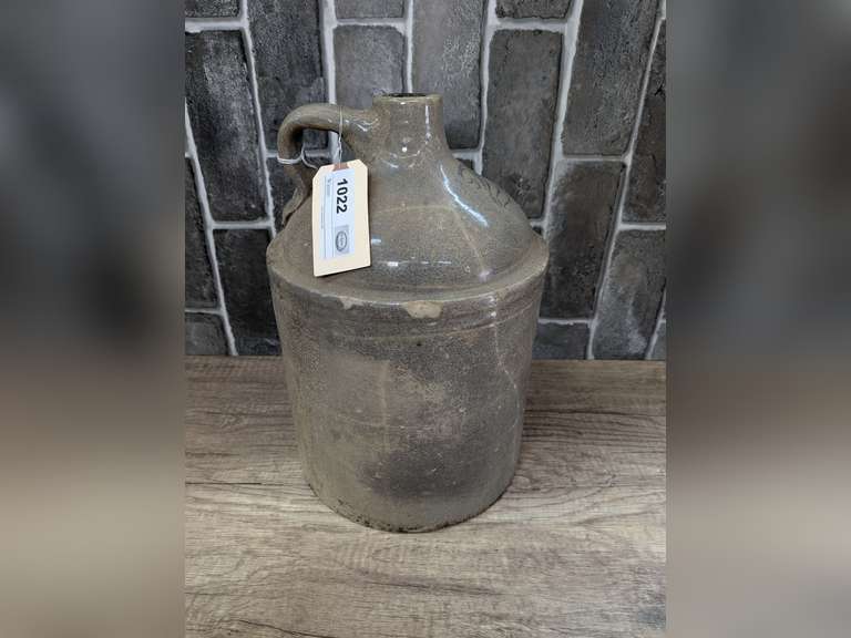 ANTIQUE NUMBER 2 POTTERY CROCK WHISKEY JUG image