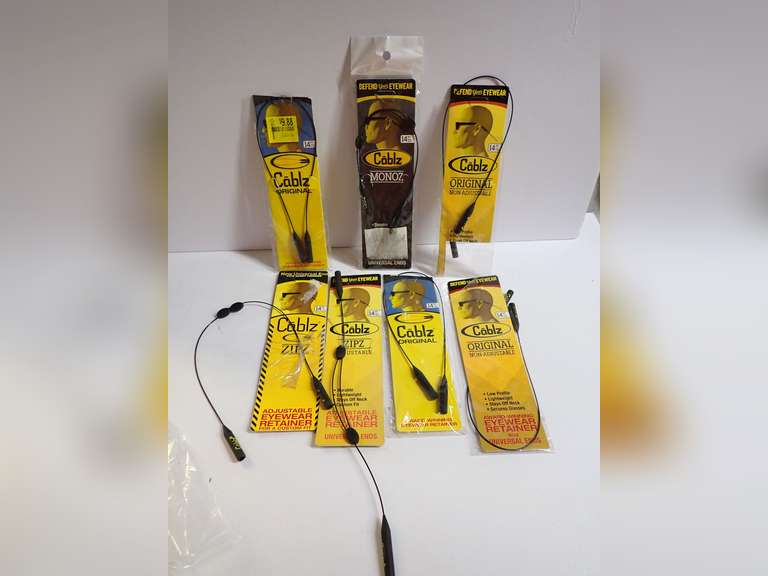 Cablz Eyewear Retainers image