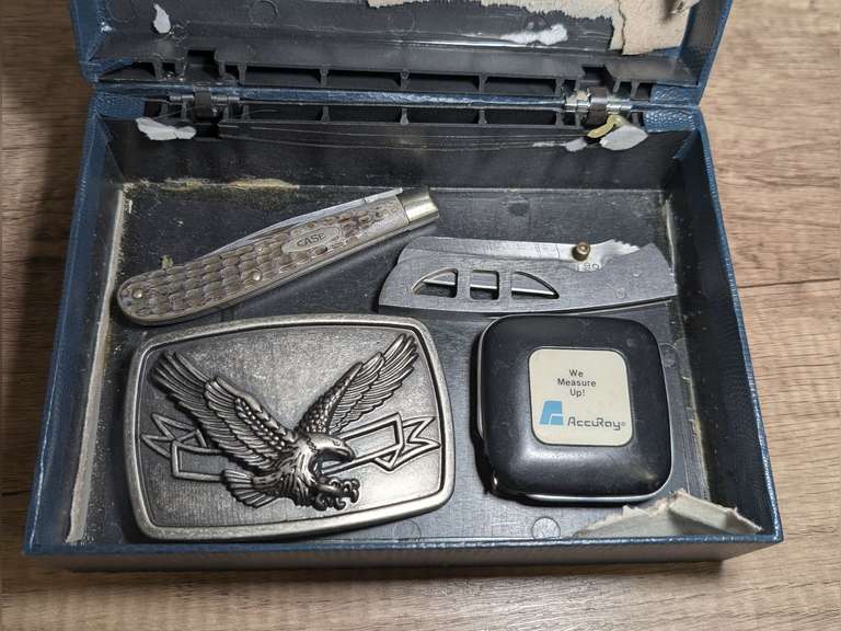 VINTAGE POCKET KNIVES, BALD EAGLE MOTIF BELT BUCKLE, VINTAGE ADVERTISING TAPE MEASURE image