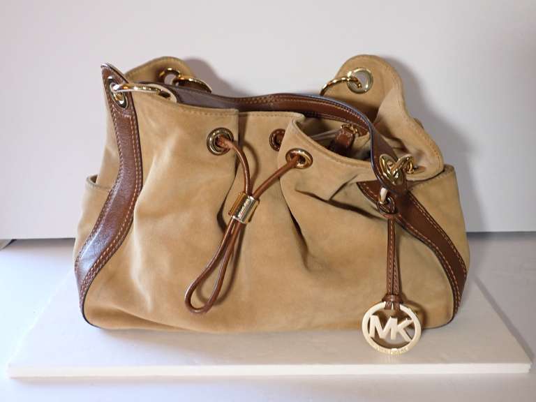 UNDER CONSTRUCTION image