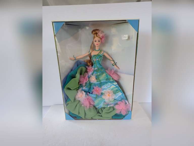 UNDER CONSTRUCTION image