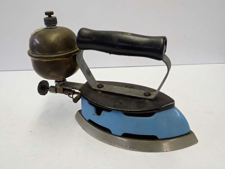 UNDER CONSTRUCTION image