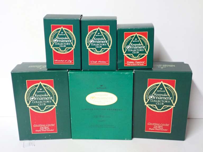 Hallmark Keepsake Ornaments image