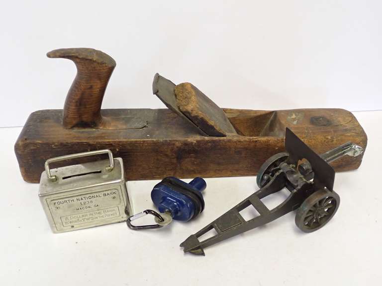 UNDER CONSTRUCTION image