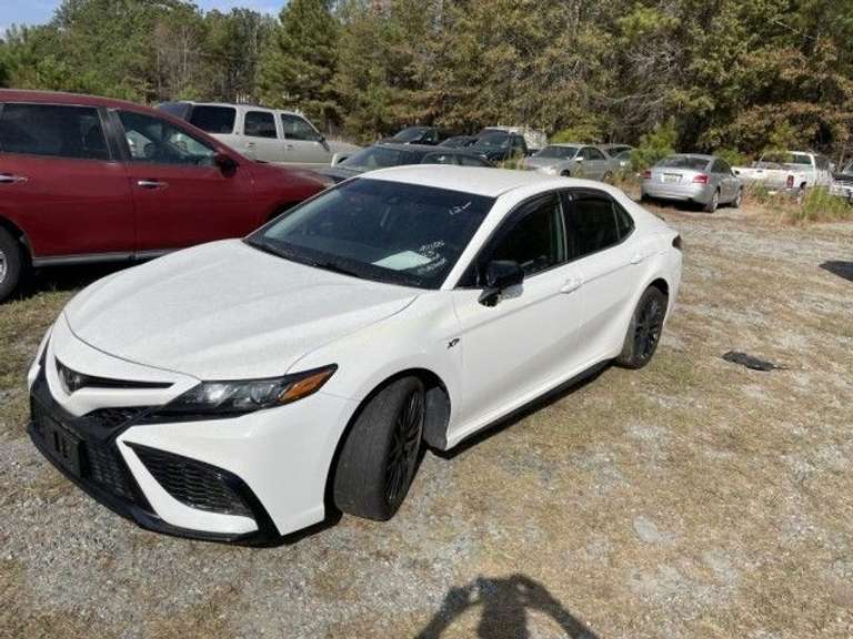 2022 Toyota Camry Sedan SE I4, 2.5 image