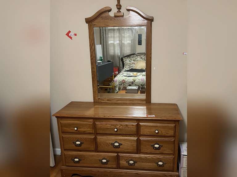 Master… Eight drawer dresser with mirror, other items shown in pictures are sold in separate lots, see pictures for details. image