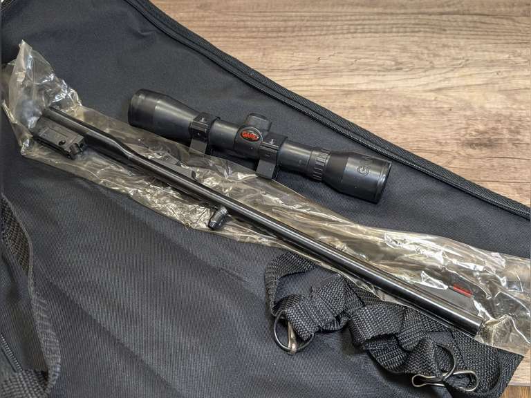 ROSSI 22 LONG RIFLE BARREL AND GAMO SCOPE WITH ORIGINAL ROSSI BOX image