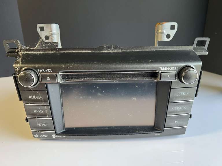 Garage… Toyota HD radio/CD player, working condition unknown, see pictures for details. image