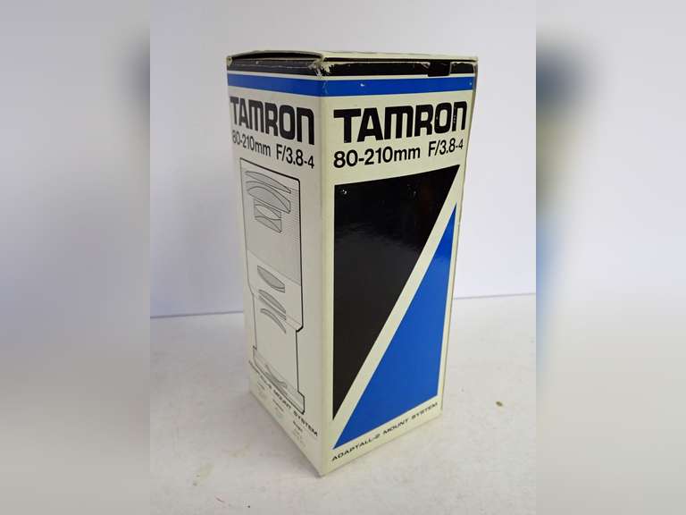 Tamron 80-210mm F/3.8-4 CF Tele Macro Lens with Case and Box image