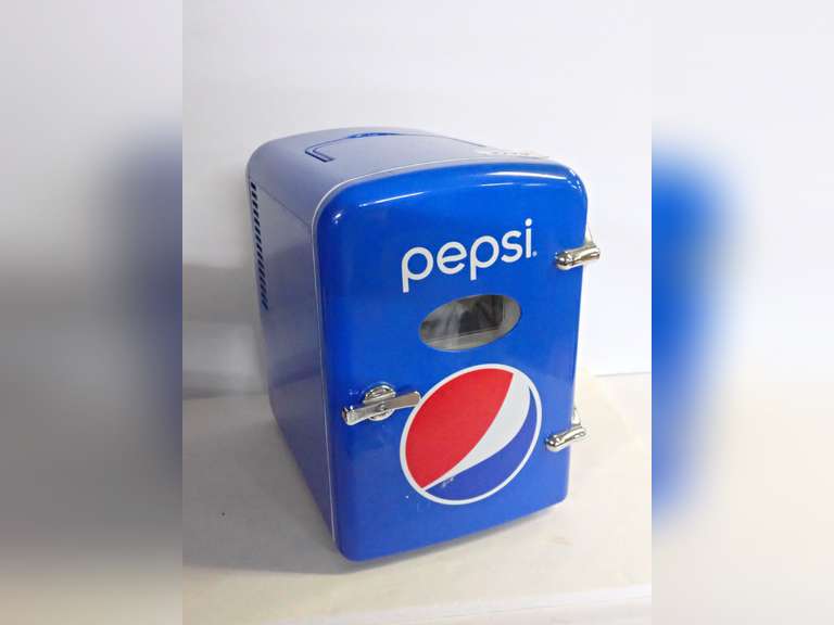 Pepsi Mini Fridge - Model MI5133PEP image