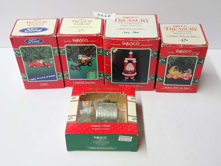 Enesco Treasury of Christmas Ornaments image