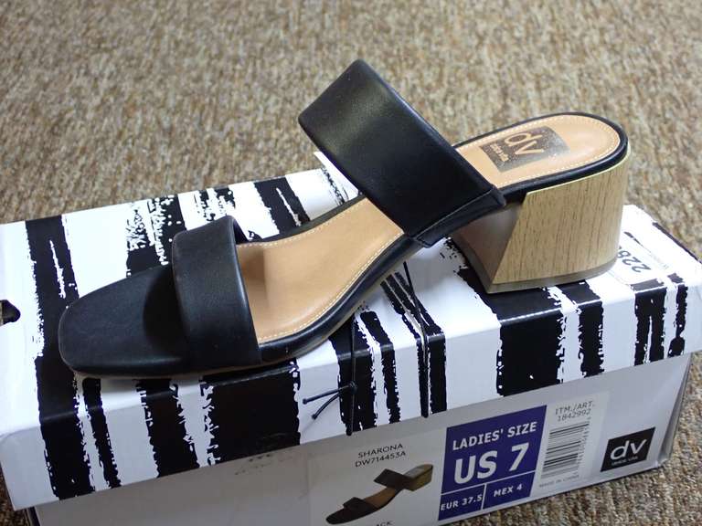 UNDER CONSTRUCTION image