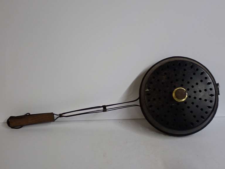 Iron Roasting Pan for Stovetop Cooking image