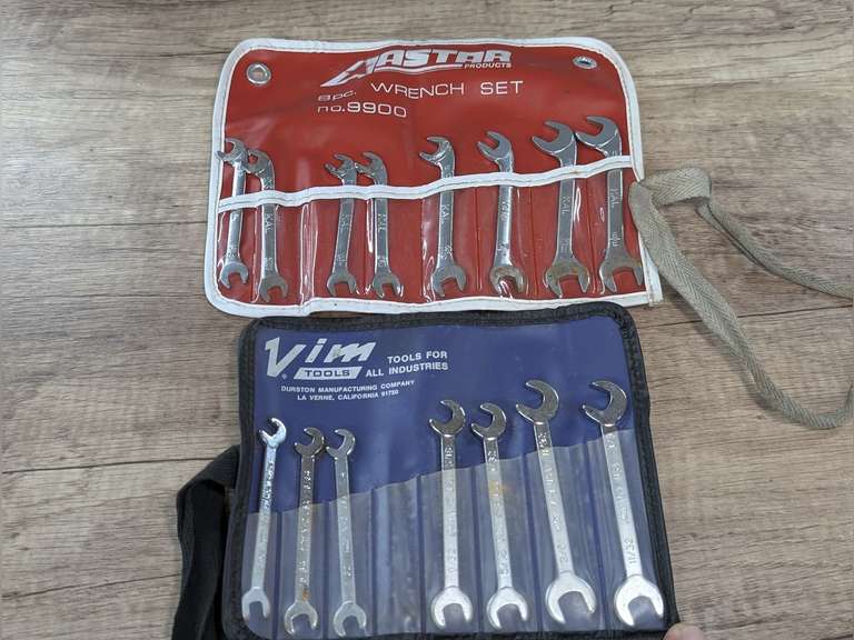 PAIR OF MIDGET WRENCH SETS image