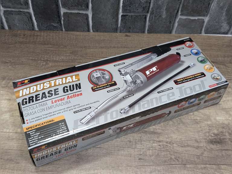 PERFORMANCE TOOL BRAND INDUSTRIAL GREASE GUN IN ORIGINAL BOX image