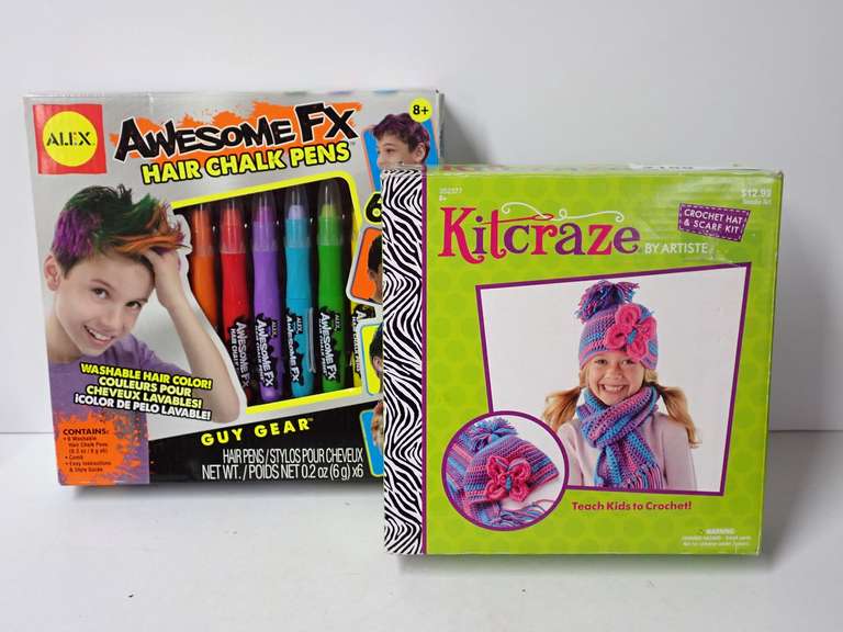 ALEX Awesome FX Hair Chalk Pens and Kitcraze Crochet Hat & Scarf Kit image