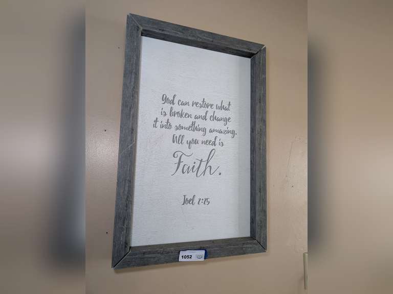 FRAMED INSPIRATIONAL ART - LIVING ROOM