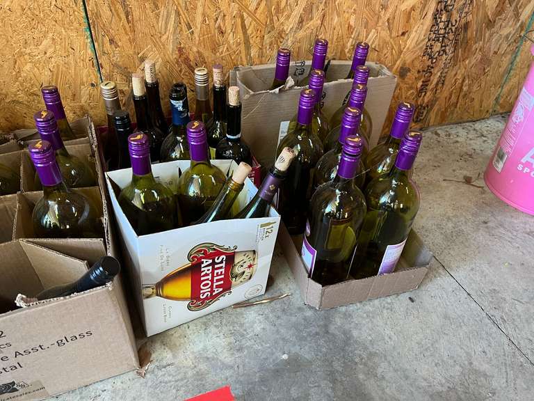 GR2…Empty glass wine bottle bottles for crafting, see pictures for details.