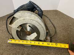 Montgomery Ward 7 1/4” circular saw, powers up, see pictures for details.