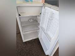 HAIER DORM SIZE REFRIGERATOR - PORCH