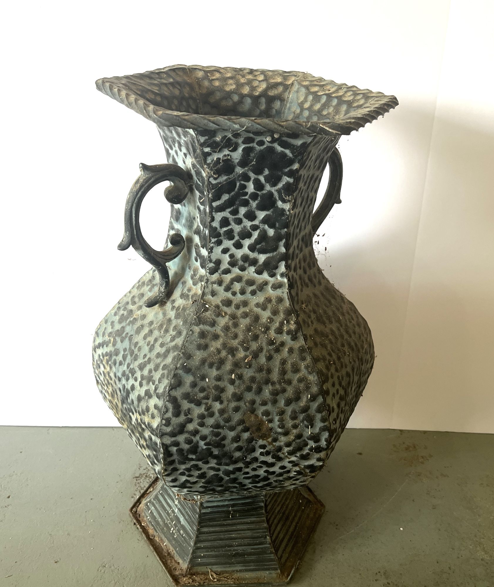 Lot image 1