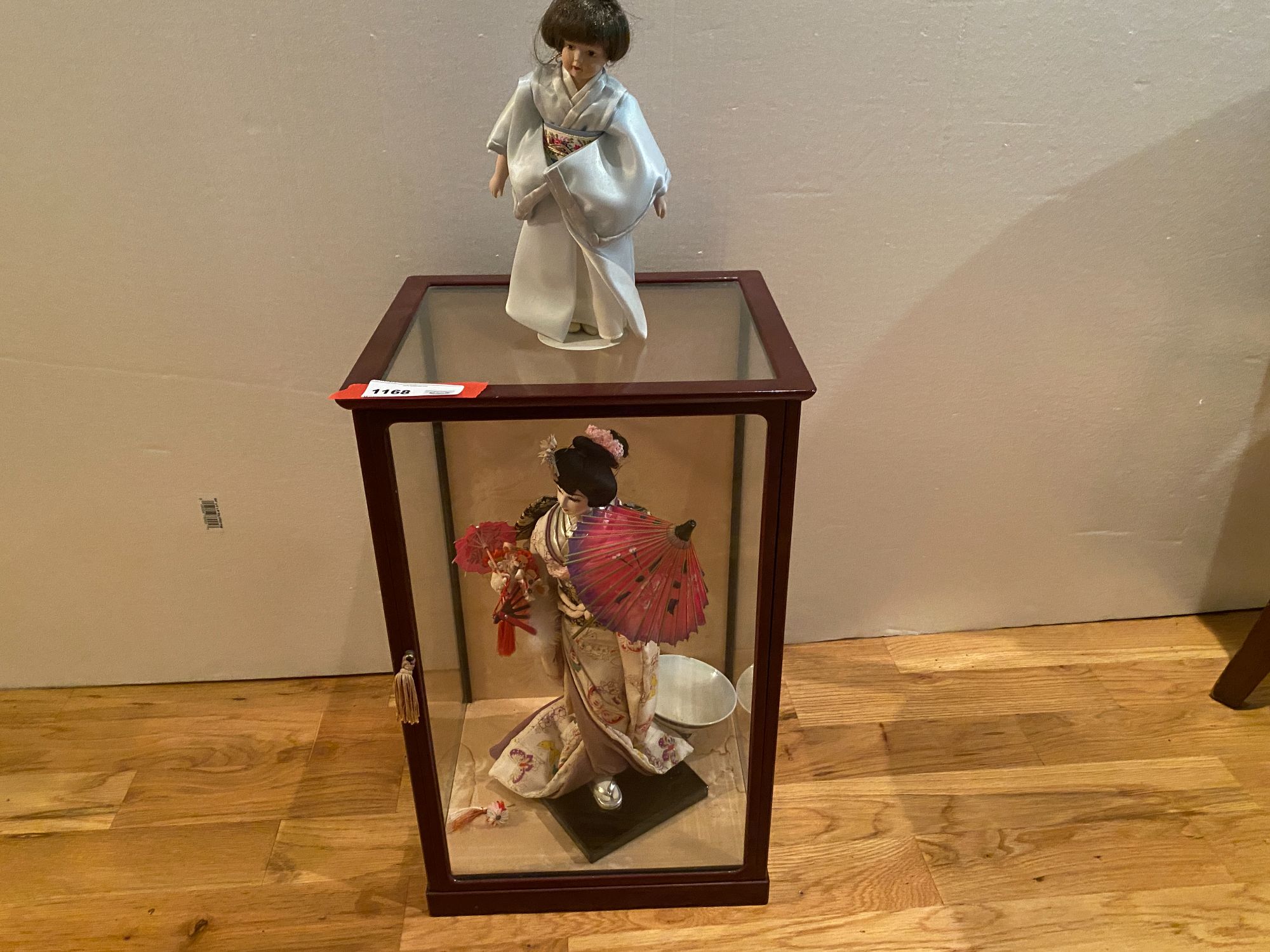 Lot image 2