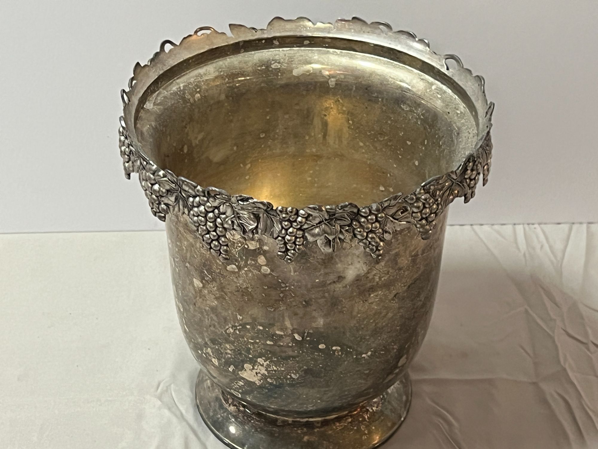 Lot image 2
