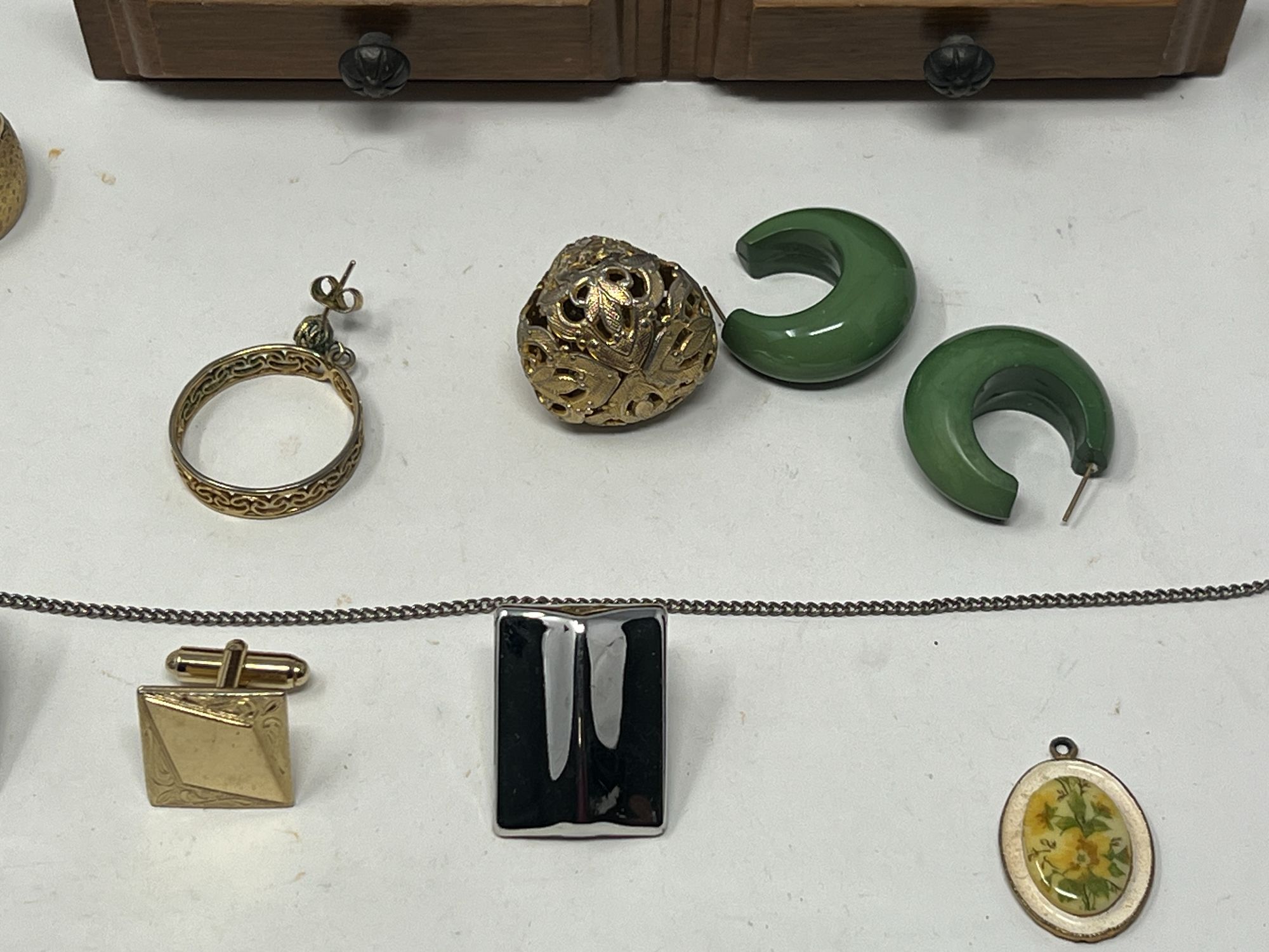 Lot image 4