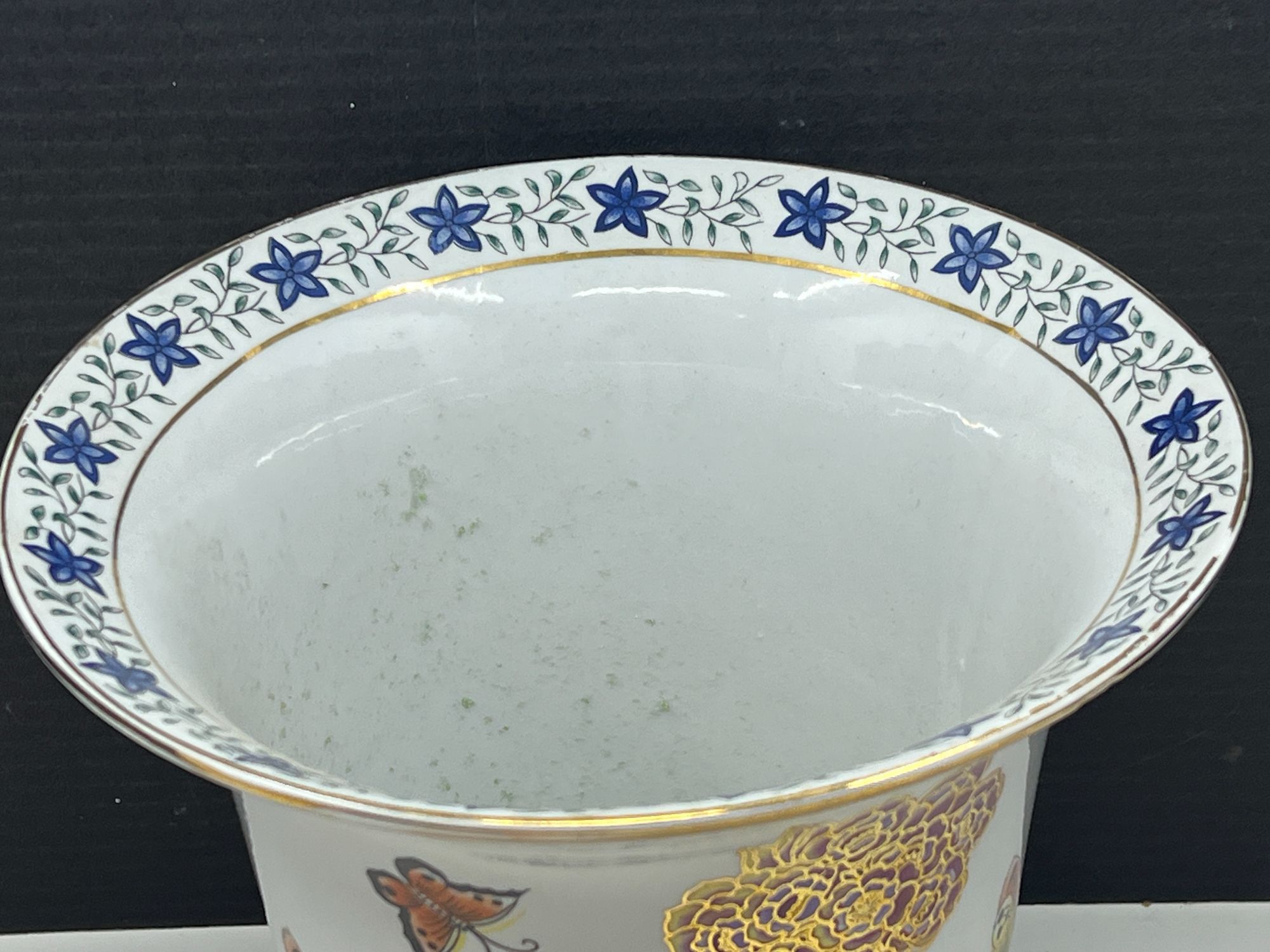 Lot image 2