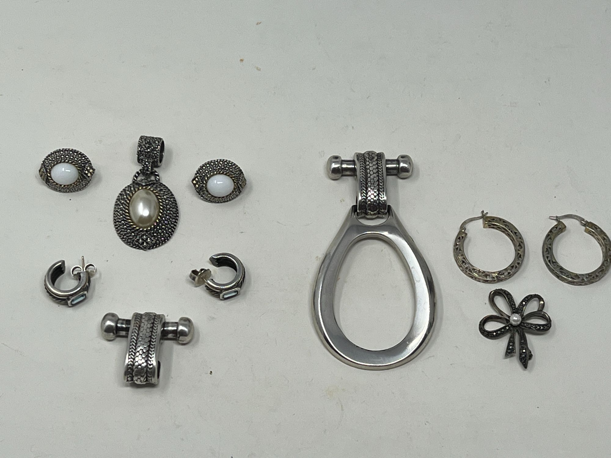 Lot image 1