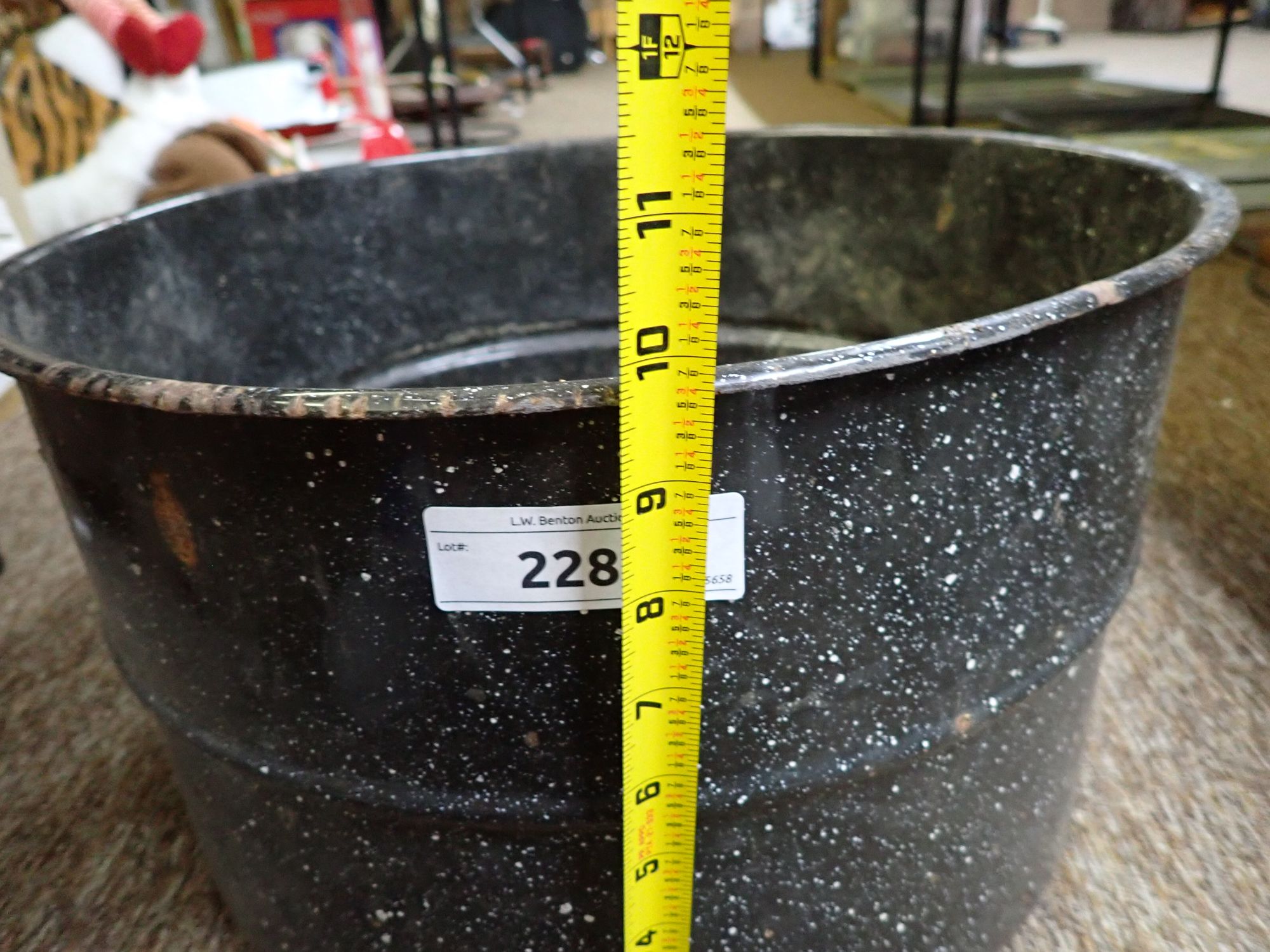 Lot image 3