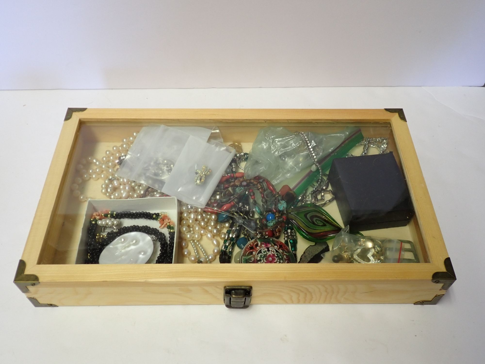 Lot image 1