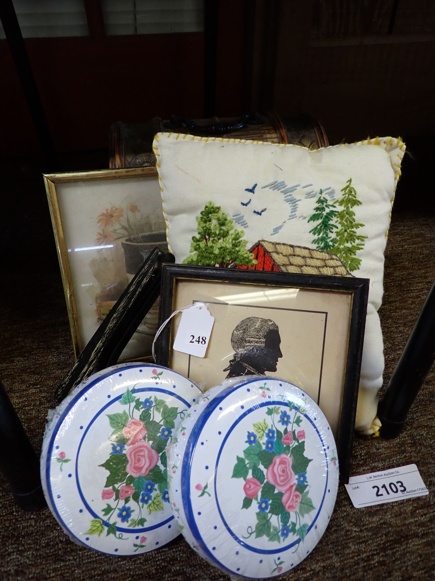 Lot image 1