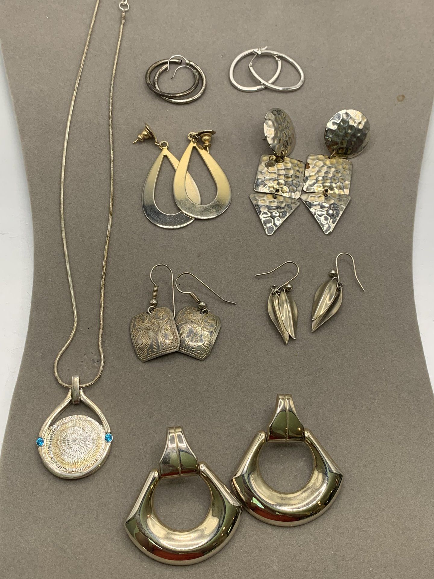 Lot image 1