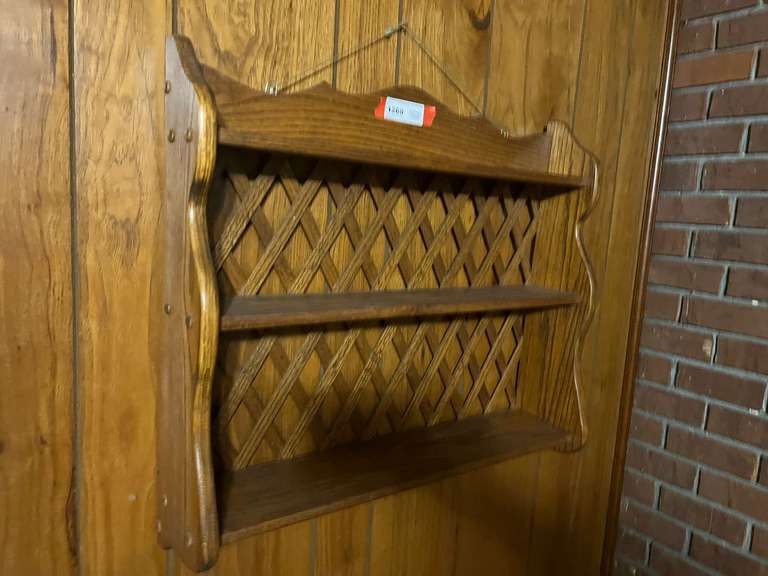 DEN… Wall mount display shelf with lattice back, see pictures for details.