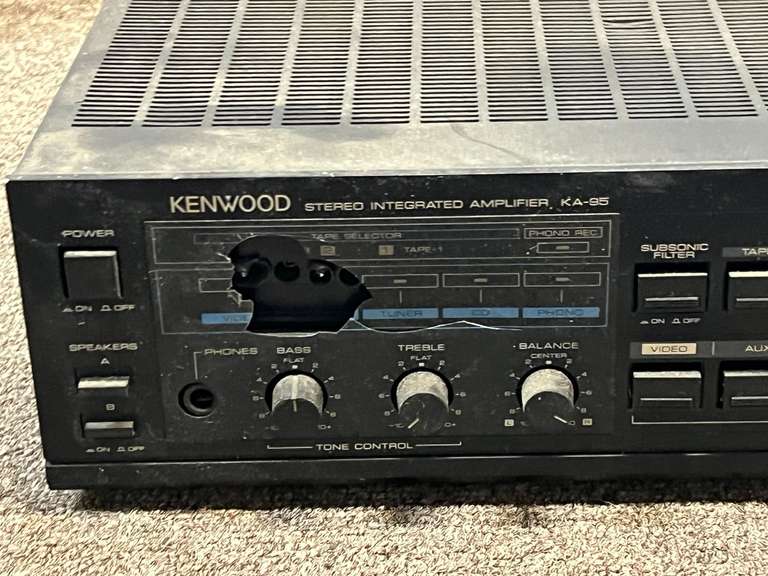 Kenwood stereo integrated amplifier KA – 95 powers up, front face is damaged, see pictures for details.