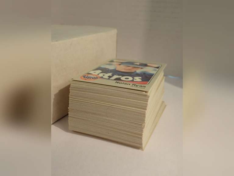 1994 DONRUSS STUDIO SET & 1983 FLEER BASEBALL CARDS