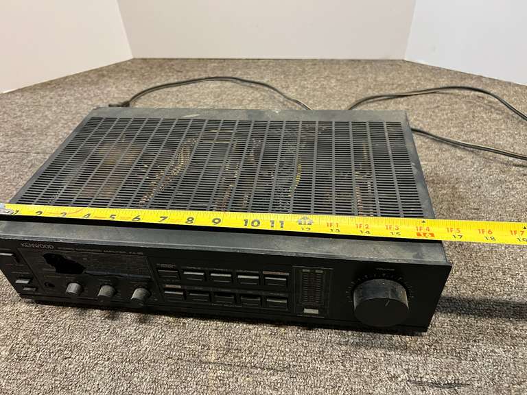 Kenwood stereo integrated amplifier KA – 95 powers up, front face is damaged, see pictures for details.