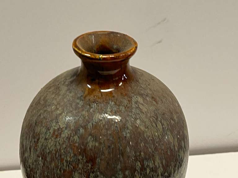 Lovely artisan pottery vase, see pictures for details.