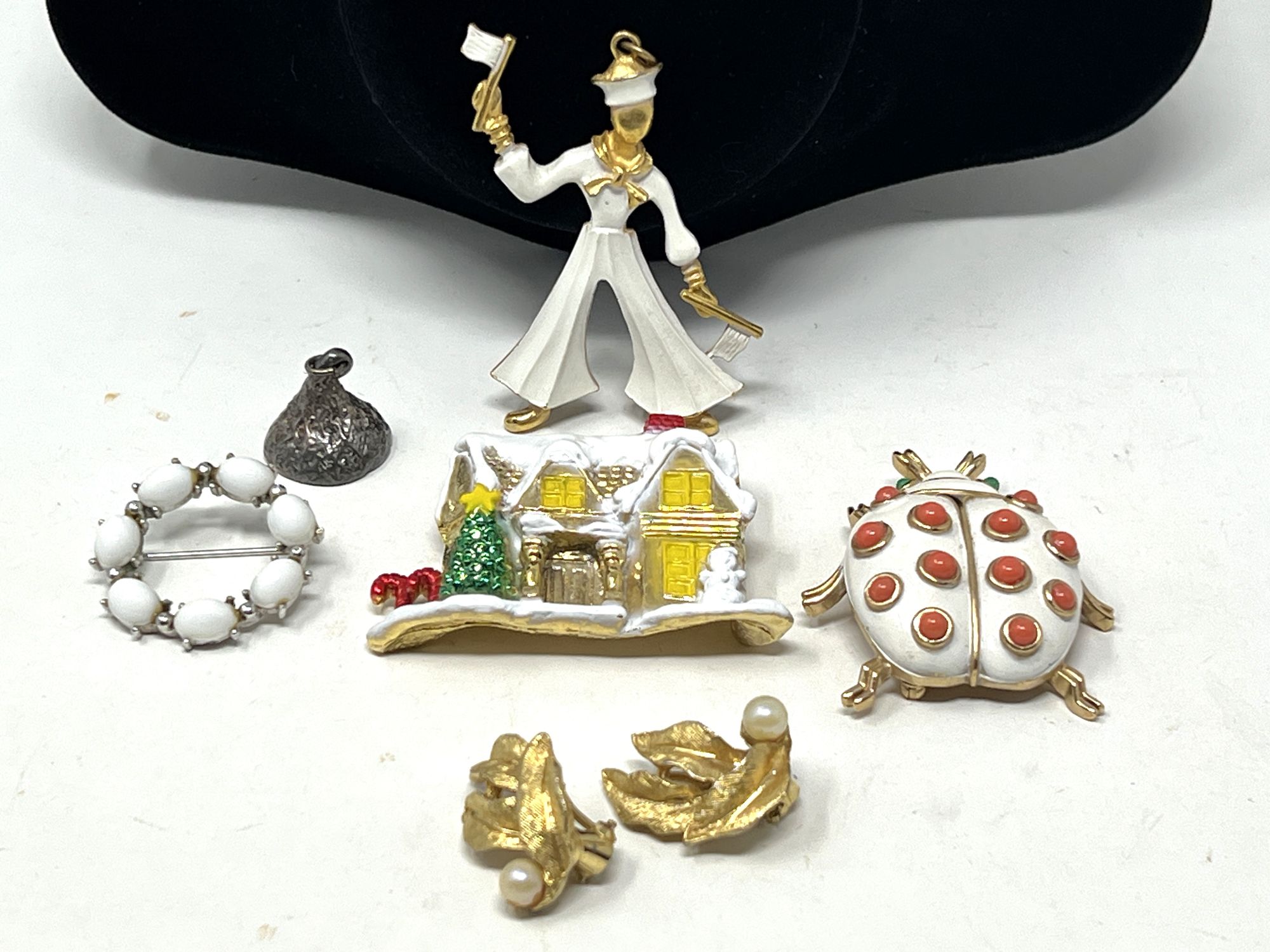 Lot image 1