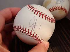 NATIONAL/MAJOR LEAGUE BASEBALLS-2 ARE AUTOGRAPHED