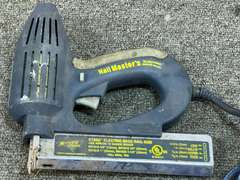 Arrow ET 200, Nail Master 2 electric brad gun, powers up, see pictures for details.