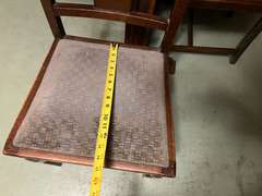 DEN… Antique slide leaf table, believed to be oak, the leaves on this unique piece slide forward under the table surface. Comes with four chairs, see pictures for details.
