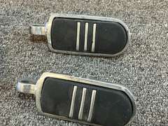 Scooter/motorcycle foot pegs and mirrors, see pictures for details.