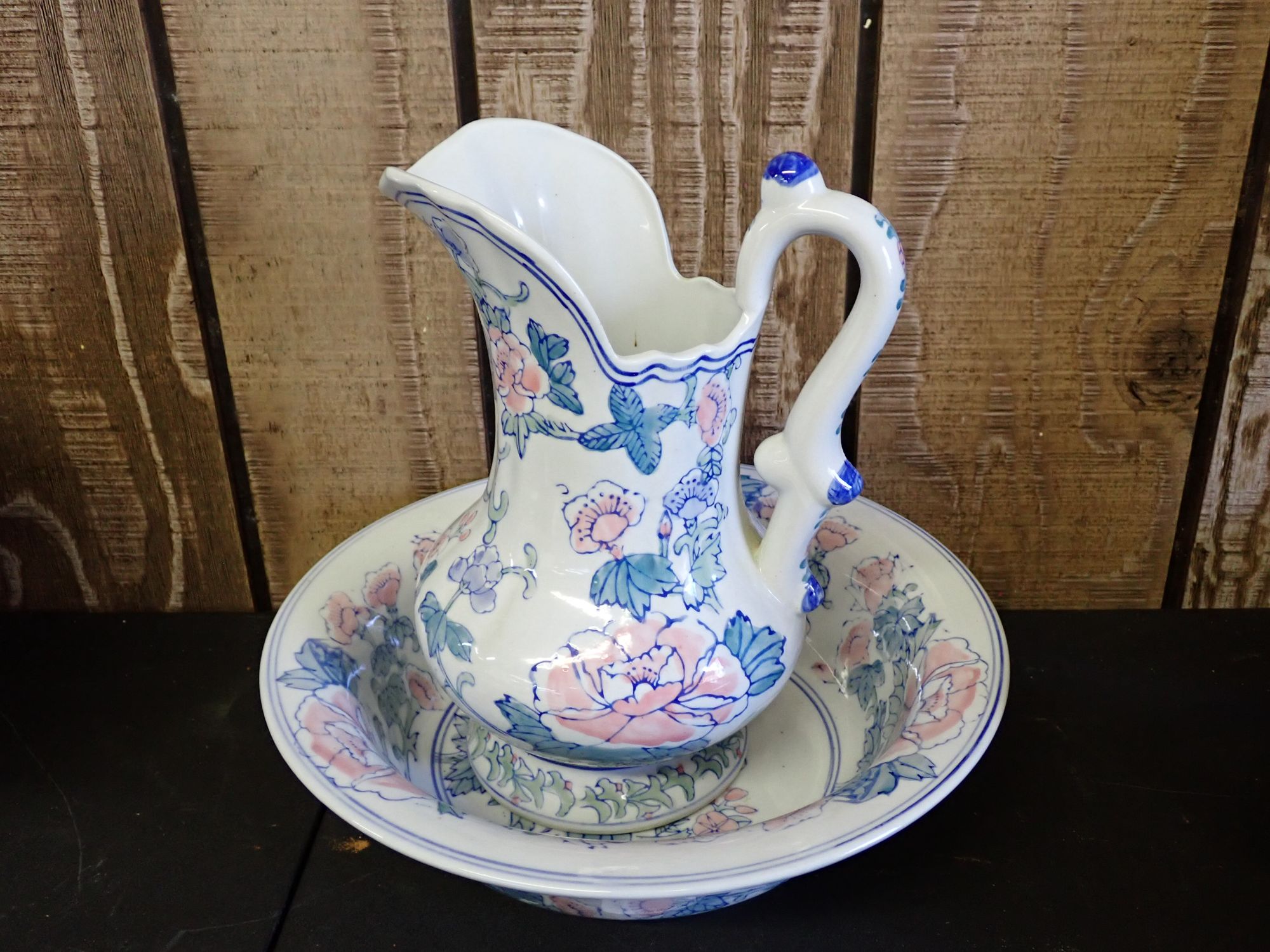 Lot image 1