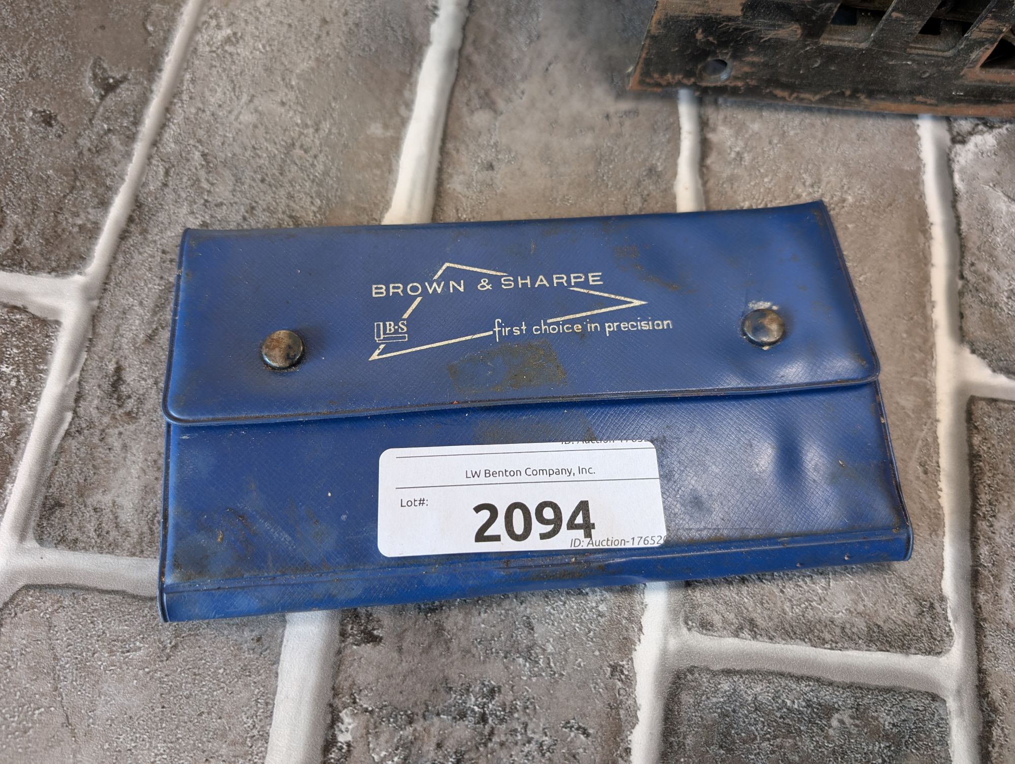 Lot image 5