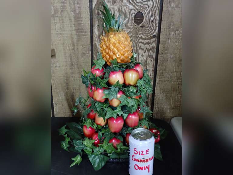 Pineapple Home Decor Lot