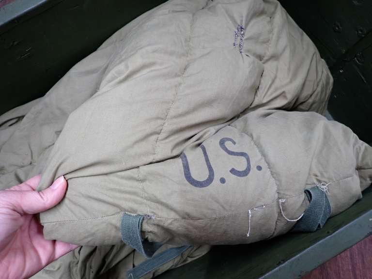 Vintage Military Drab Footlocker Trunk with US Military Sleeping Bag - Measurements in photos.