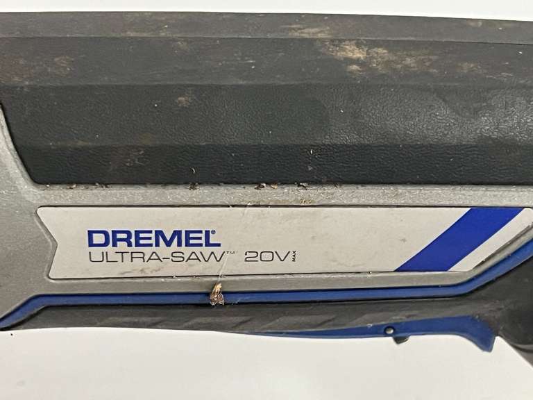 Dremel cordless ultrasaw, no battery, no charger, see pictures or details.